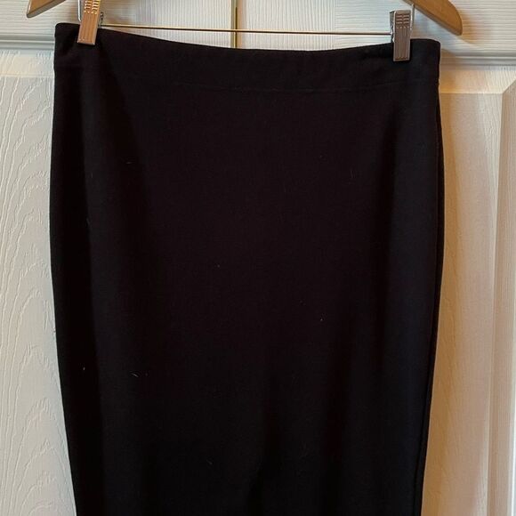 BLACK FOREVER 21 PENCIL SKIRT PLUS SIZE XL EUC - Picture 2 of 4